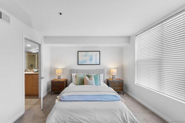924 Hornblend St 31, San Diego, CA 92109