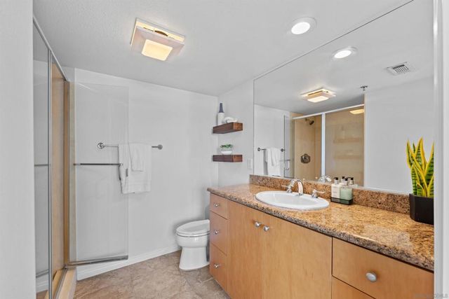924 Hornblend St 31, San Diego, CA 92109