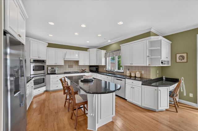 4487 Boxwood Court, Oakland Twp, MI 48306