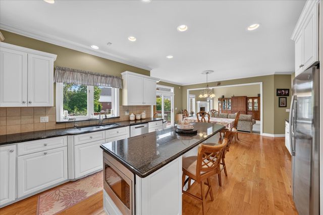4487 Boxwood Court, Oakland Twp, MI 48306
