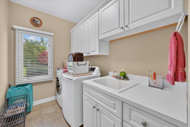 4487 Boxwood Court, Oakland Twp, MI 48306