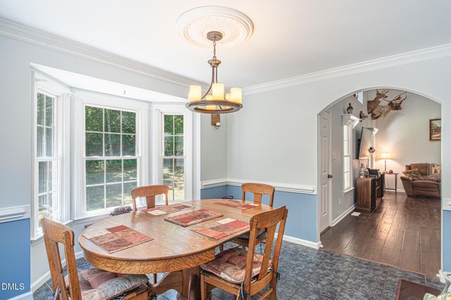 490 Huntsburg Drive, Louisburg, NC 27549