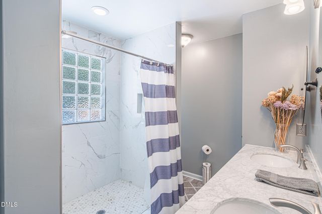 490 Huntsburg Drive, Louisburg, NC 27549