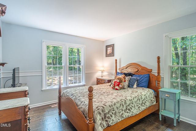 490 Huntsburg Drive, Louisburg, NC 27549
