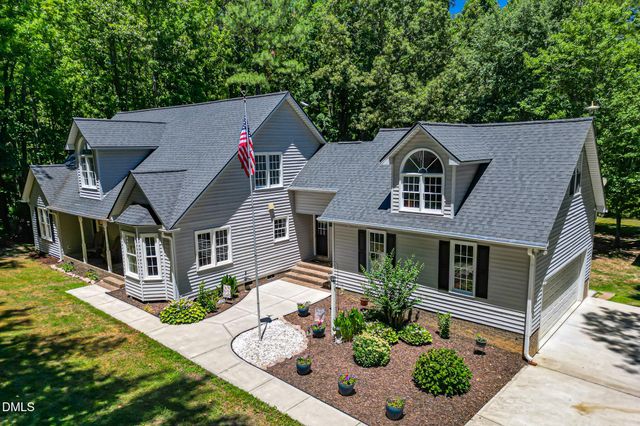 490 Huntsburg Drive, Louisburg, NC 27549