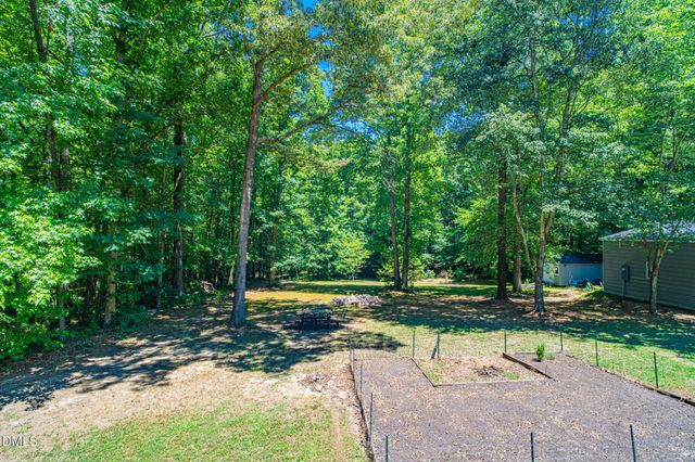 490 Huntsburg Drive, Louisburg, NC 27549