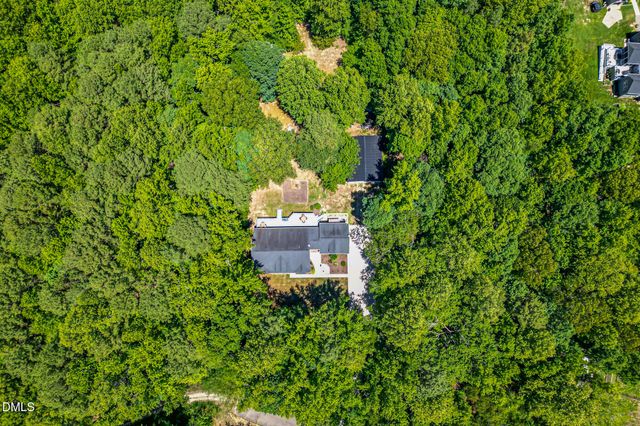 490 Huntsburg Drive, Louisburg, NC 27549