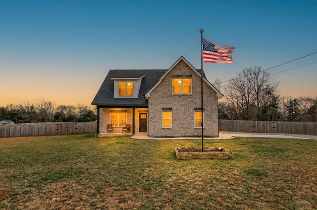 3017 Gwynn Rd, Lebanon, TN 37090