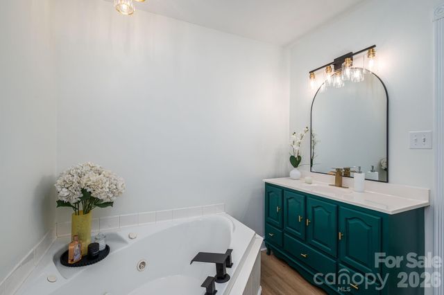 313 Willis Road, Dallas, NC 28034