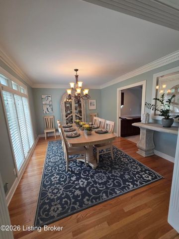 502 Lake Forest Pkwy, Louisville, KY 40245