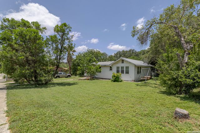 245 CONCORD PL, Balcones Heights, TX 78201