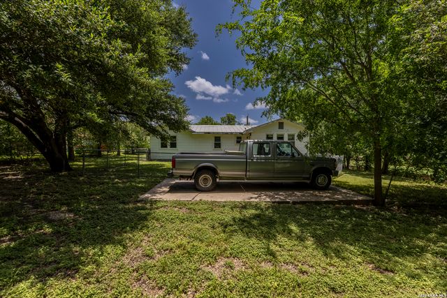 245 CONCORD PL, Balcones Heights, TX 78201
