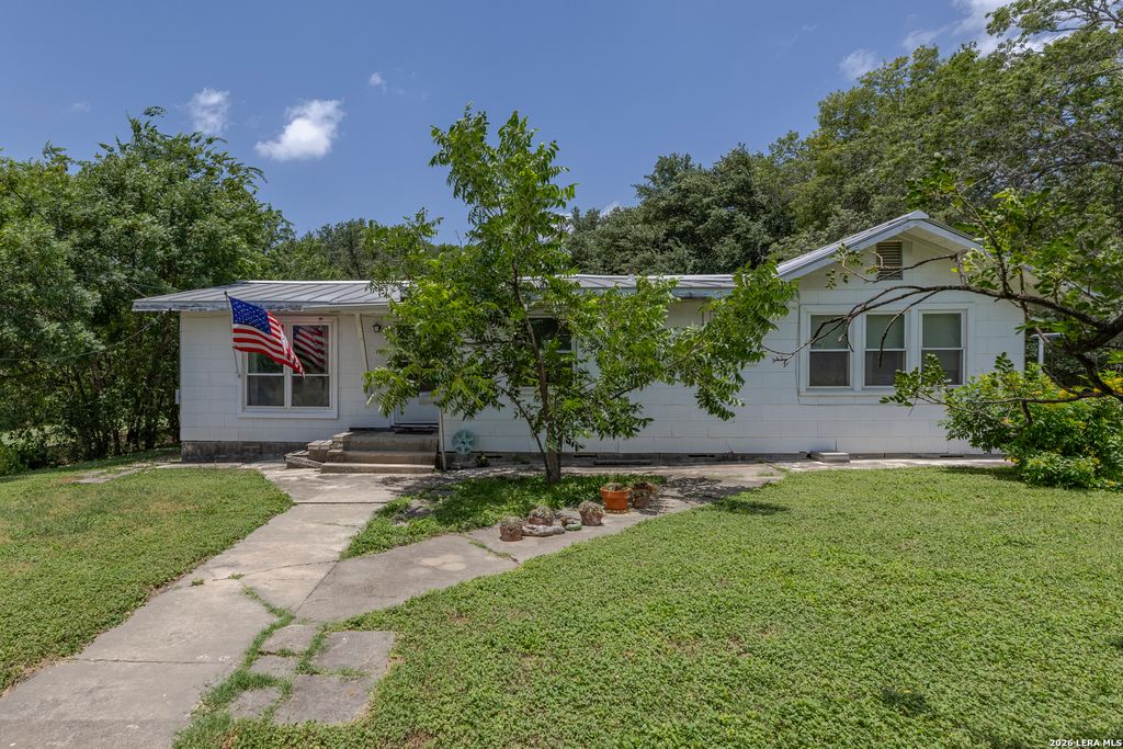 245 CONCORD PL, Balcones Heights, TX 78201