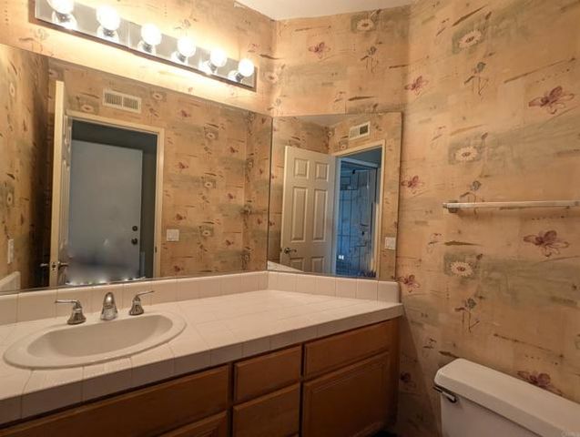 1560 Via Botero, Oceanside, CA 92056