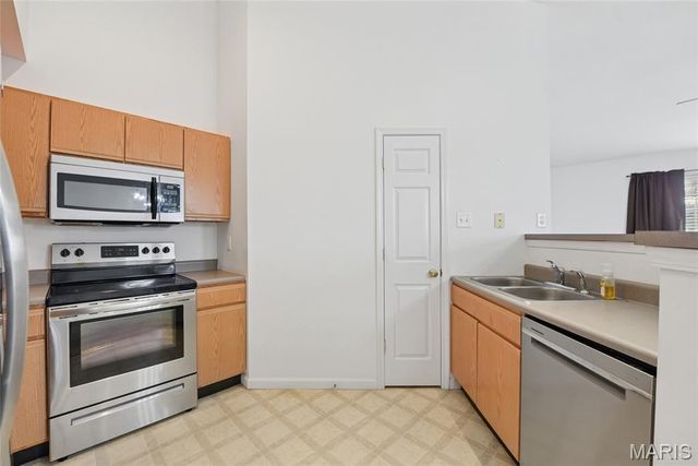 730 Homerun Drive 76N, O'fallon, MO 63366