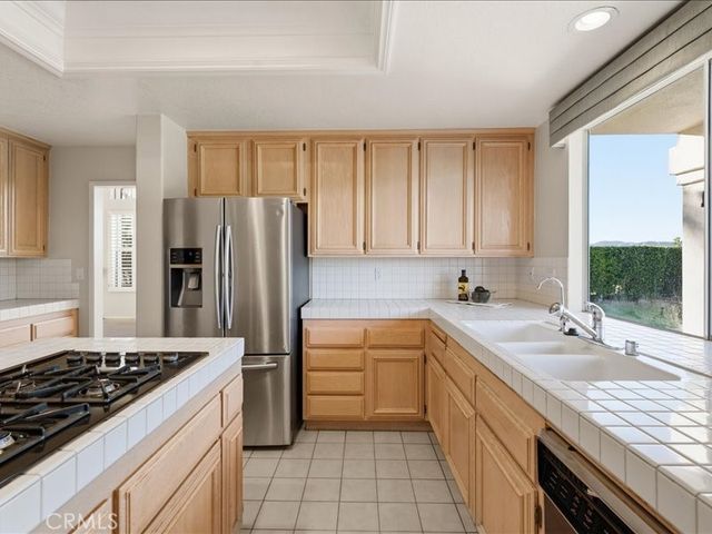 8331 E Hillsdale, Orange, CA 92869