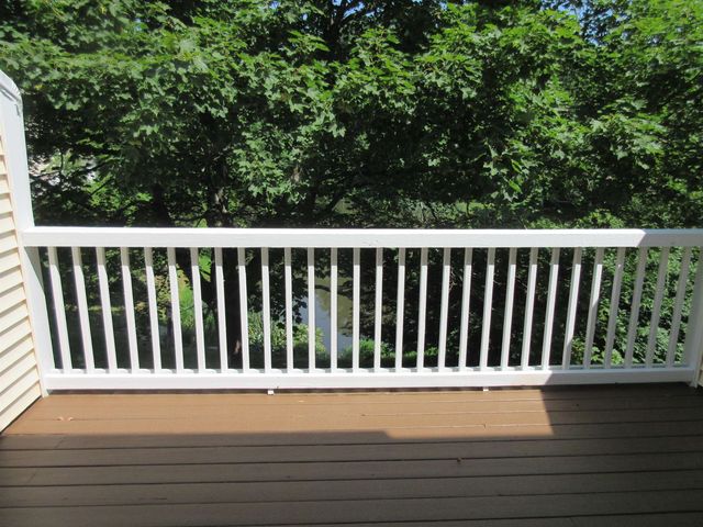 413 Fox Hollow Way, Manchester, NH 03104