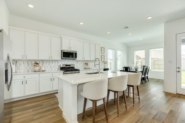 2618 Jasper Oaks Drive, Rosharon, TX 77583