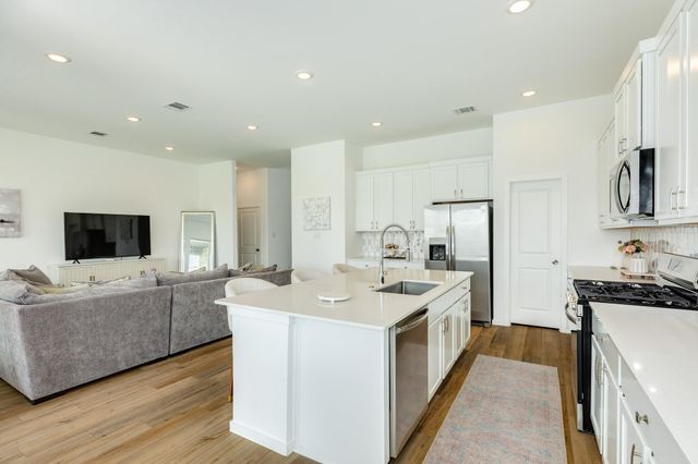 2618 Jasper Oaks Drive, Rosharon, TX 77583