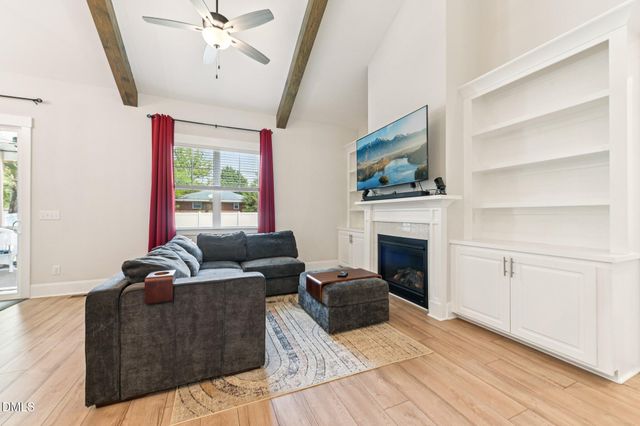 15 Arbor Drive, Youngsville, NC 27596