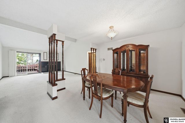 7106 Shamrock Road, Lincoln, NE 68506