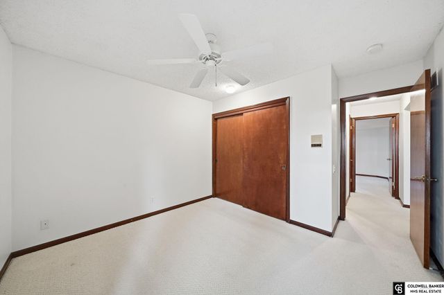 7106 Shamrock Road, Lincoln, NE 68506