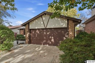 7106 Shamrock Road, Lincoln, NE 68506