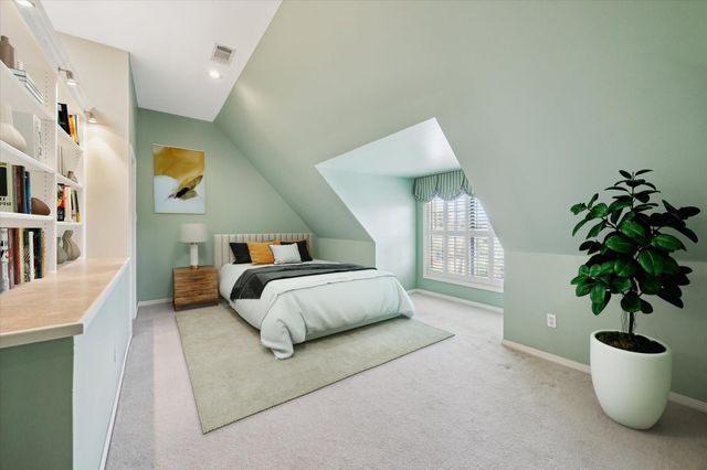 2 S Briar Hollow Lane 2, Houston, TX 77027