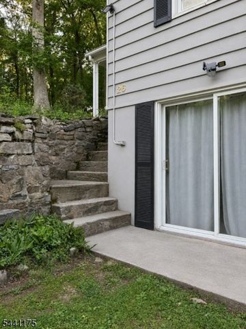 26 Mountain Rd, Roxbury Twp., NJ 07852