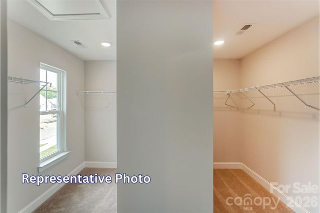 13126 Foxberry Road, Charlotte, NC 28213