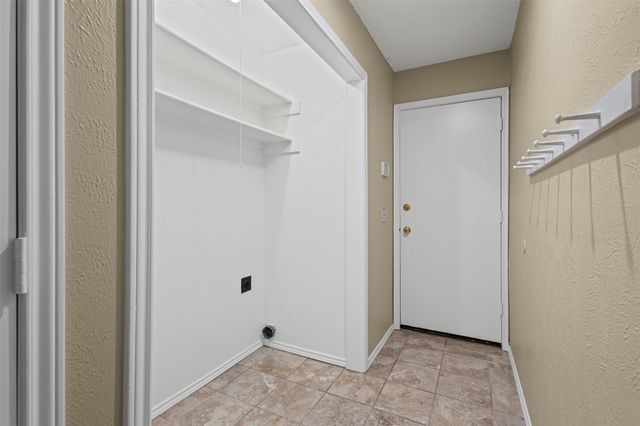 1812 Valencia Drive, Plano, TX 75074