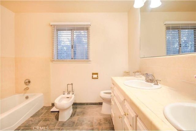 39954 90th Street W, Leona Valley, CA 93551