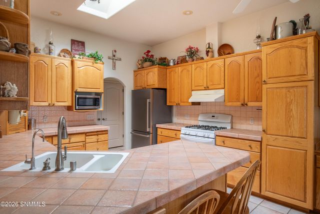 1616 Via Rubi, Las Cruces, NM 88007