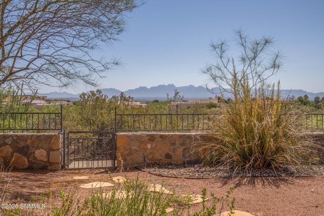 1616 Via Rubi, Las Cruces, NM 88007