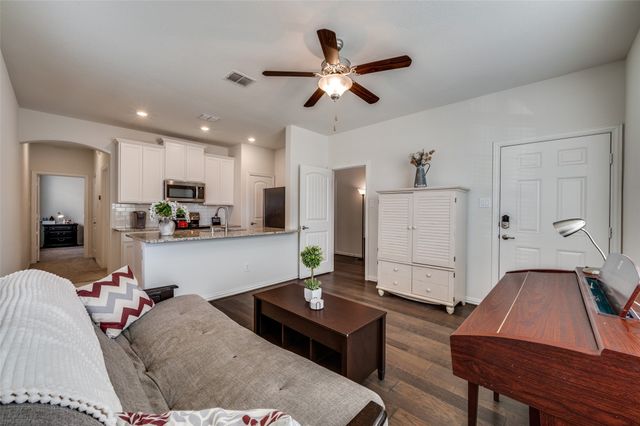 4524 Frost Avenue, Celina, TX 76227