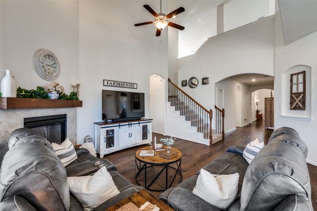 4524 Frost Avenue, Celina, TX 76227