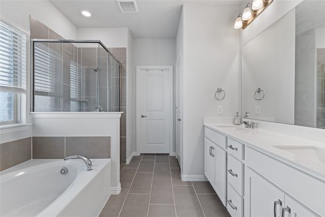7150 Nandina Drive, Venus, TX 76084