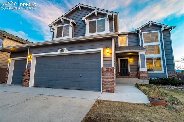 3217 Sand Flower Drive, Colorado Springs, CO 80920