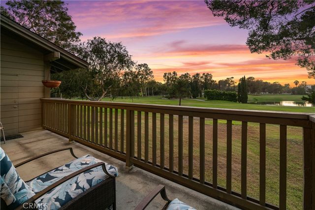 30 Arboles 34, Irvine, CA 92612