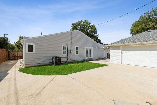 5031 Waneta Drive, Dallas, TX 75209