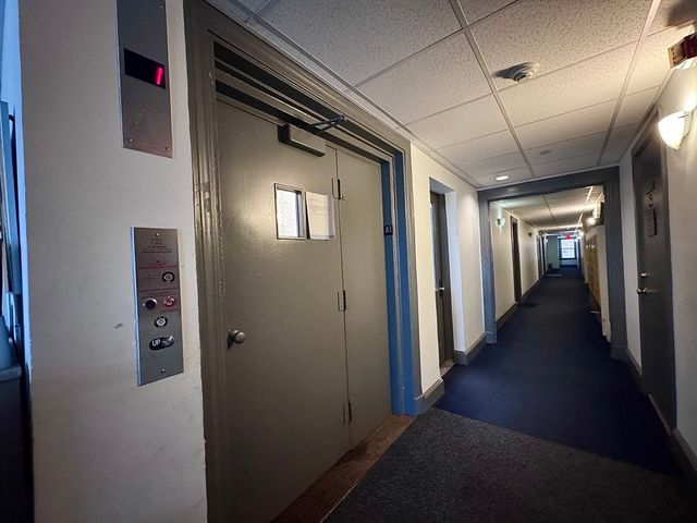 1607 Commonwealth Ave 7, Boston, MA 02135