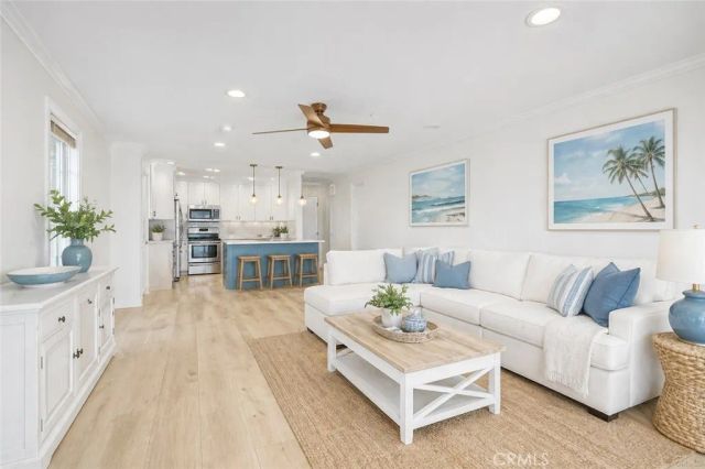 15 15th 22, Hermosa Beach, CA 90254
