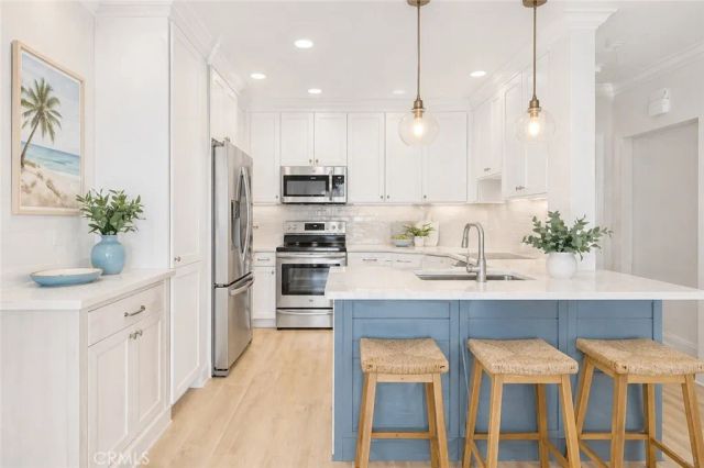 15 15th 22, Hermosa Beach, CA 90254