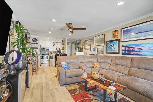 15 15th 22, Hermosa Beach, CA 90254