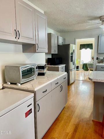 100 Blackberry Creek Drive, Willow Spring, NC 27592