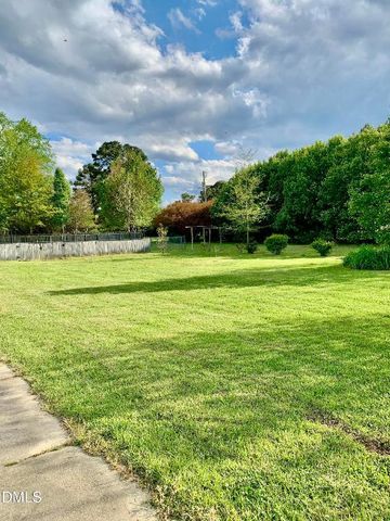 100 Blackberry Creek Drive, Willow Spring, NC 27592