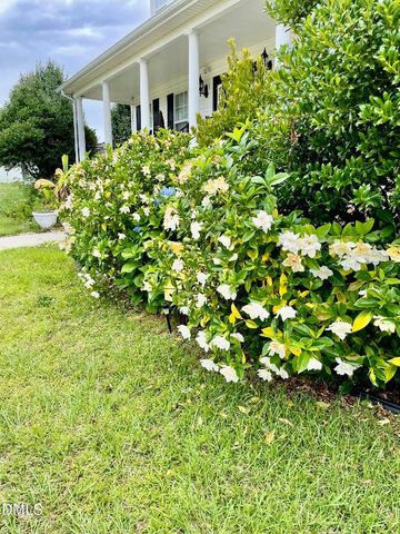 100 Blackberry Creek Drive, Willow Spring, NC 27592