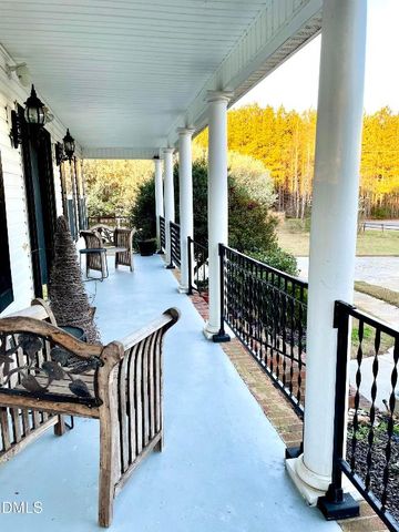 100 Blackberry Creek Drive, Willow Spring, NC 27592