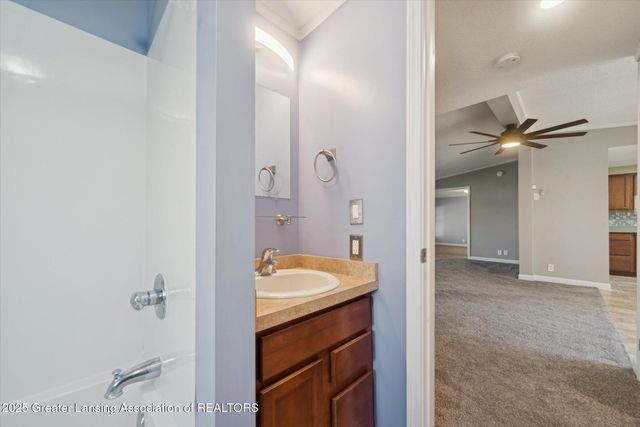 4123 Balmoral Drive, Lansing, MI 48911