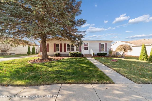 4123 Balmoral Drive, Lansing, MI 48911